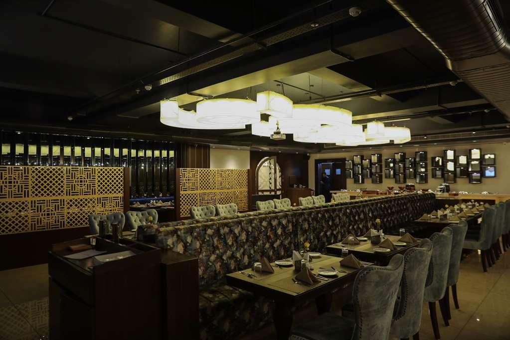 Best Western Kapurthala Town מסעדה תמונה